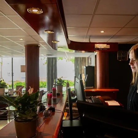 Savoy Ξενοδοχείο 3*