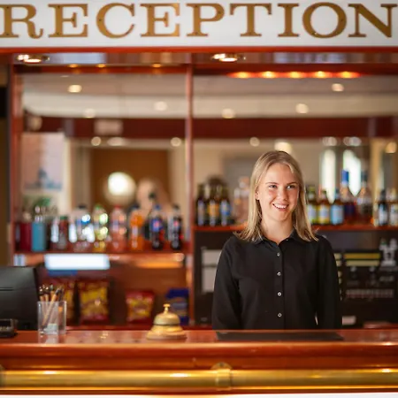 Savoy Ξενοδοχείο 3*