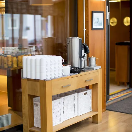 Savoy Ξενοδοχείο Μάριεχαμν