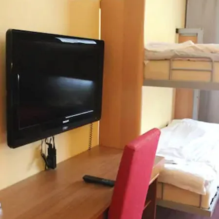 Ξενοδοχείο Savoy 3*