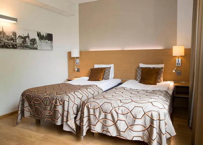 Savoy فندق مارييهامن